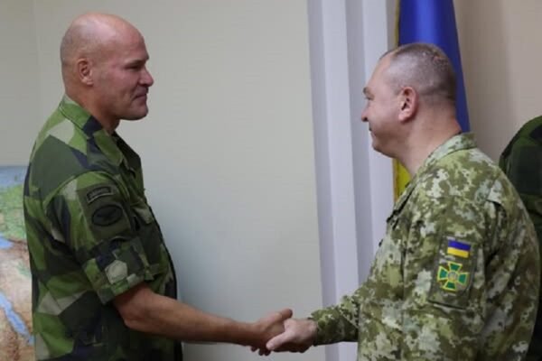 Швеція допомагатиме Україні у розвитку прикордонної безпеки: Голова ДПСУ Дейнеко зустрівся з Ларссоном