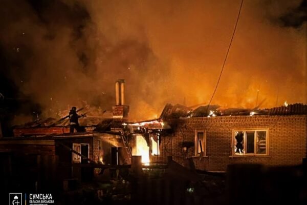 Ворог вдарив по Охтирці. В приватному секторі є руйнування та поранені