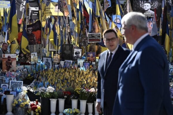 Голова МЗС Чехії відвідав Київ: Зустрівся із Сибігою