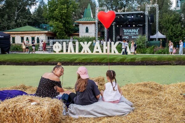 «Філіжанка» памʼяті: як мрія загиблого воїна Артема Тєлєбєнєва перетворилася на фестиваль героїчної кави