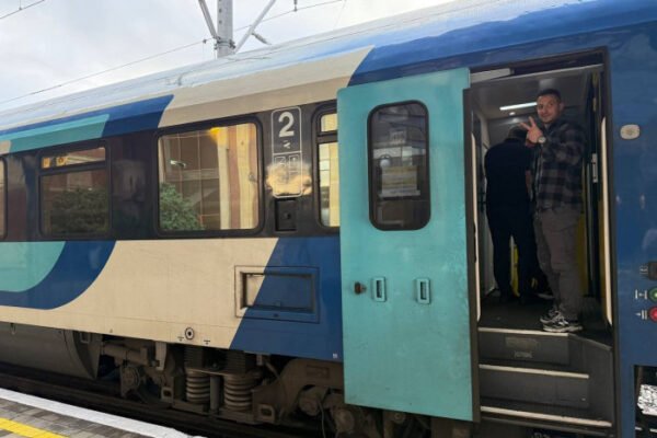 З Ужгорода вирушив перший прямий потяг до Будапешта