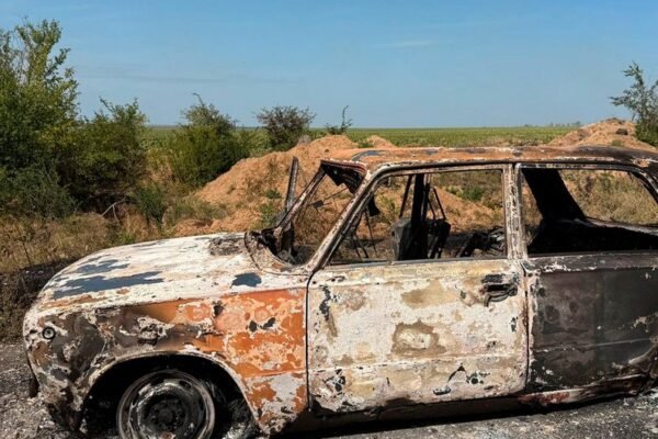 На Харківщині дрон атакував авто: Поранено 5 людей