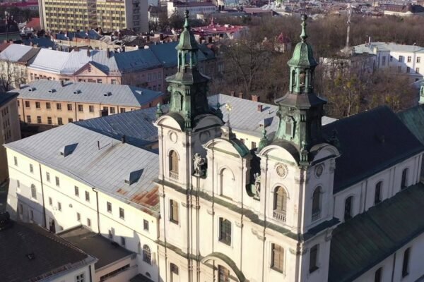 У Львові відкриють нову туристичну локацію – оглядовий майданчик у вежі Органного залу