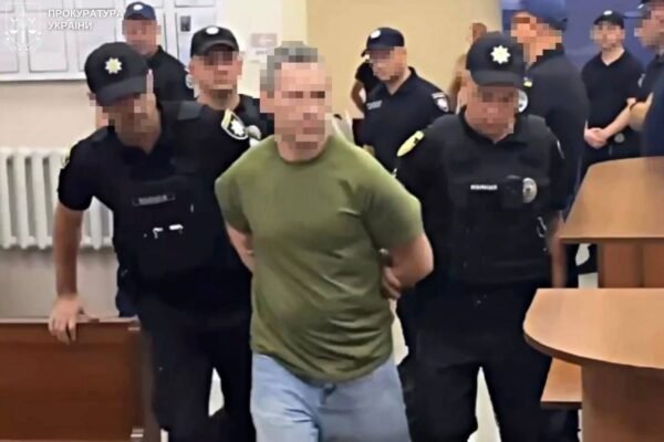 Підозрюваного у вбивстві Парубія взяли під варту на 60 діб без права внесення застави