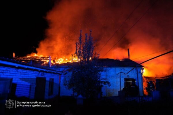Росіяни масовано вдарили по Запоріжжю. Загинуло двоє та поранено 14 людей
