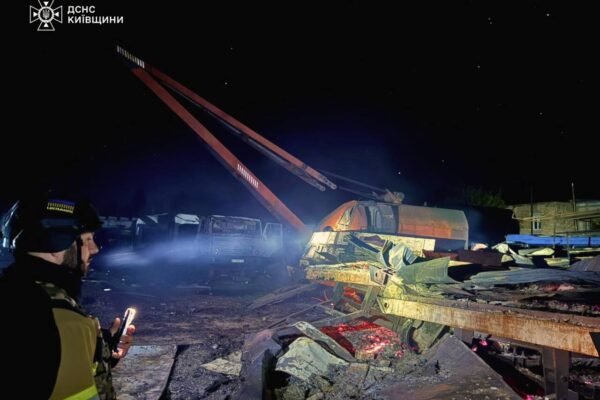 Росіяни вночі атакували Київщину. Є поранений та руйнування