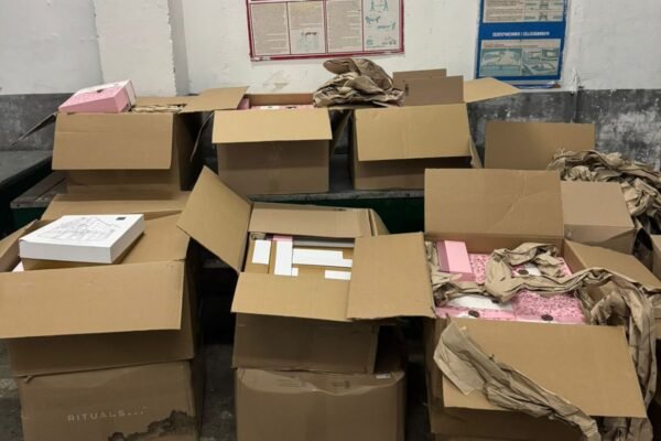 Beauty-рейс: прикордонники виявили 146 наборів брендової косметики на понад півмільйона гривень