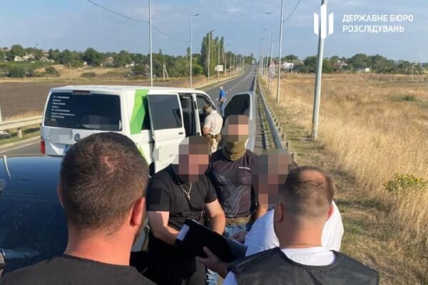 “Рятував” з ТЦК за гроші: На Миколаївщині затримали правоохоронця