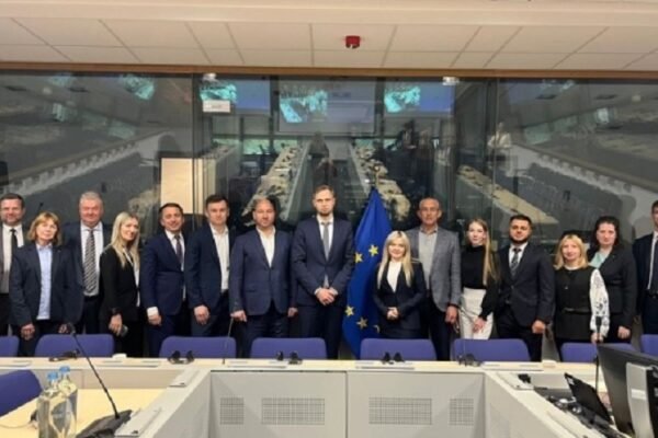 Українська делегація та Єврокомісія розпочали скринінгові зустрічі у Брюсселі