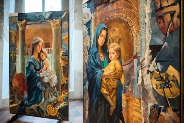 Виставка “Молитва за Україну”: Безпрецедентна подія, що зібрала у Празі українських митців