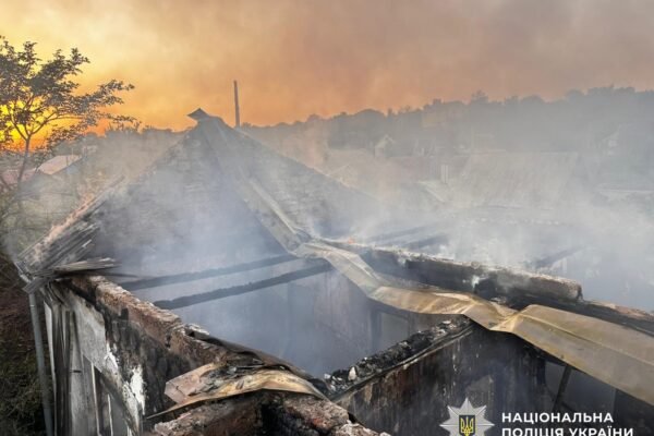 Внаслідок атаки на Херсон є поранені