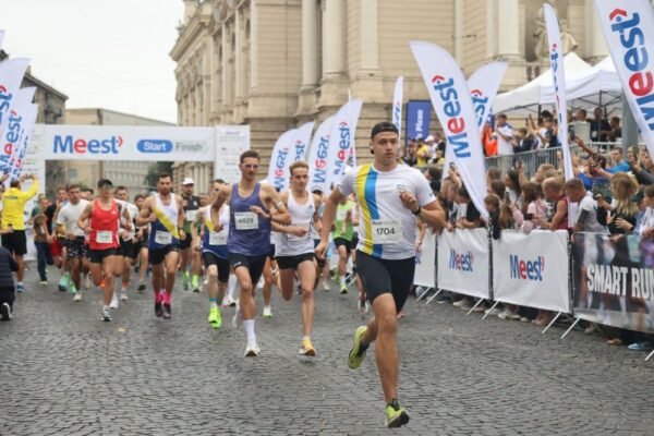 У Львові на благодійному марафоні зібрали 200 тисяч гривень для війська