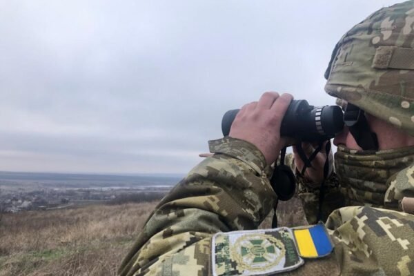 СБУ, прикордонники та Нацгвардія нарощують довіру українців, суди та прокуратура втрачають, – опитування
