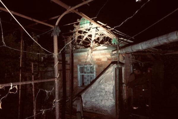 Росіяни обстріляли Дніпропетровщину із “Градів” і застосували безпілотники