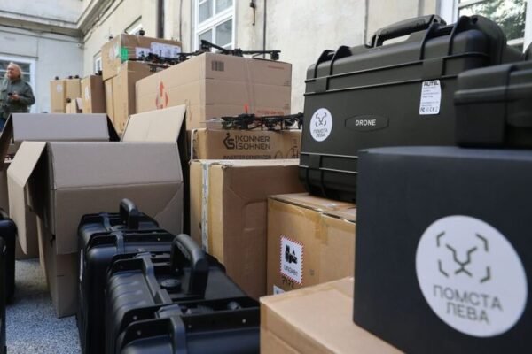 Львів передав військовим нову партію техніки та обладнання на майже 19 млн грн