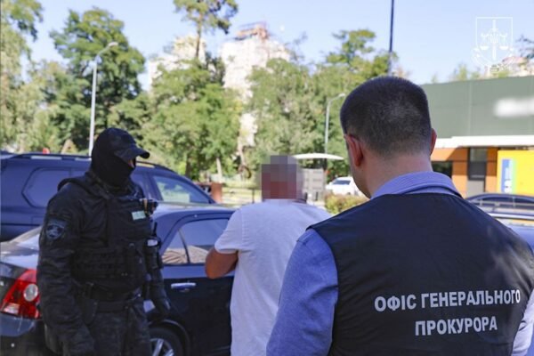 У столиці затримали військового, який обіцяв вплинути на ТЦК та СП