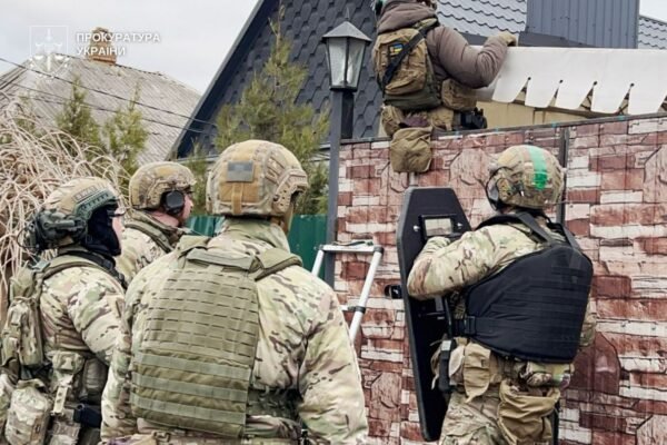 Банда наркоторгівців, що орудувала на Дніпропетровщині, постане перед судом