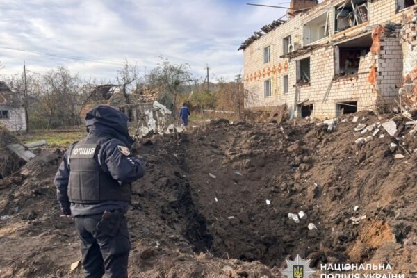В поліції оприлюднили кадри з місця удару по Вінниччині (ФОТО)
