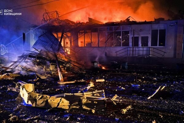 Енергетику України цієї ночі атакували 450 дронів та понад 30 ракет, – Зеленський