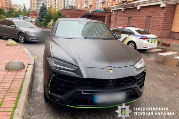 В Києві у авто знайшли блогера з простреленою головою, — поліція