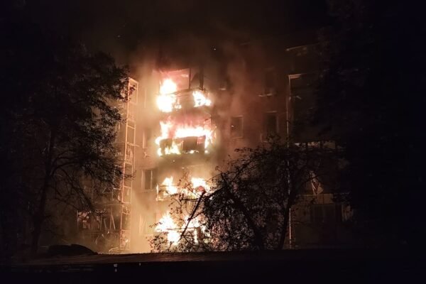 Під час нічної атаки РФ випустила по Україні понад 300 дронів і 37 ракет, – Зеленський