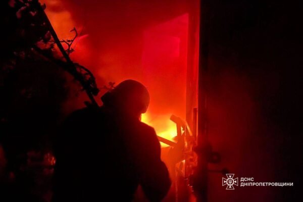 Три райони на Дніпропетровщині потрапили під обстріли