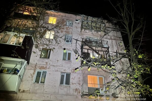 В ніч на 22 жовтня Запоріжжя масовано атакували російські дрони. Поранено 13 людей