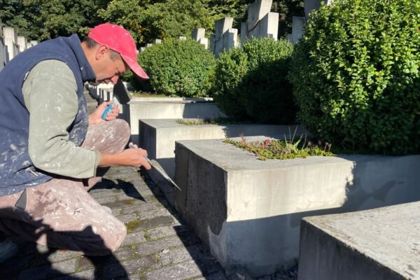 На Янівському цвинтарі у Львові почали реставрацію надгробків на Меморіалі Українських січових стрільців