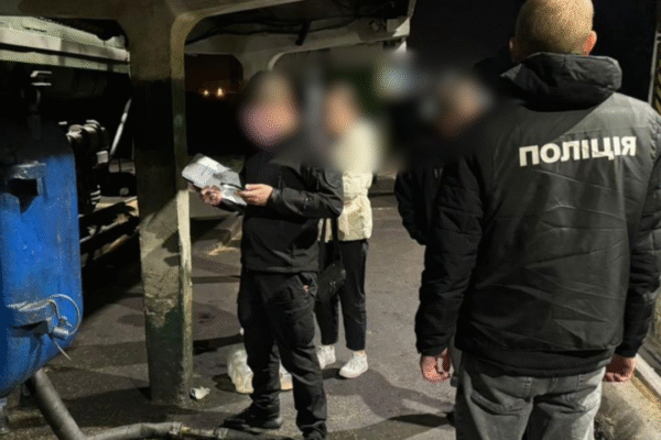 18 працівників Локомотивного ДЕПО Тернопіль отримали підозру: зливали пальне з локомотивів