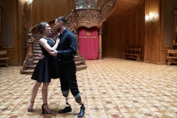 Ветеран із ампутацією ніг відкриє у Львові танцювальну студію