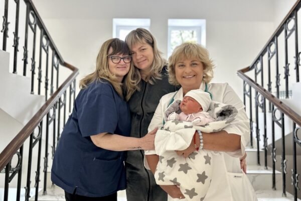 У Львові жінка з діагнозом «безпліддя» народила сьому дитину