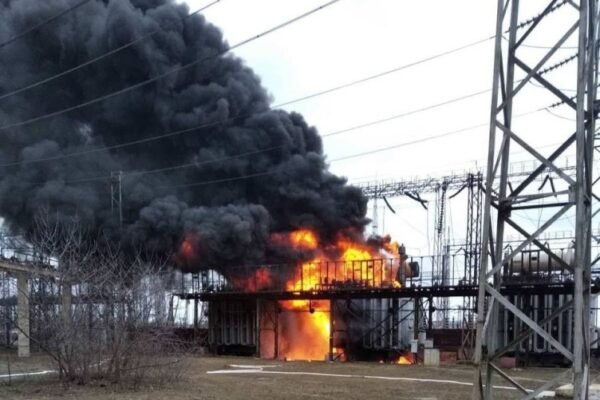 Росіяни вночі вже втретє за місяць масовано вдарили по ТЕС ДТЕК
