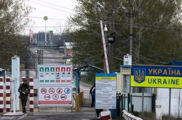 На Одещині викрили прикордонника, що за 5 тис. доларів допомагав чоловікам виїхати до Придністров’я