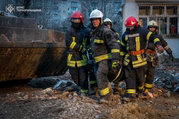 Кількість загиблих у Тернополі зросла: Рятувальники деблокували ще одне тіло