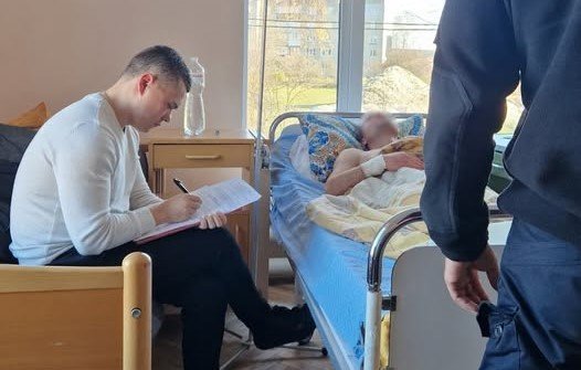 На Львівщині 38-річний чоловік убив співмешканку і намагався накласти на себе руки