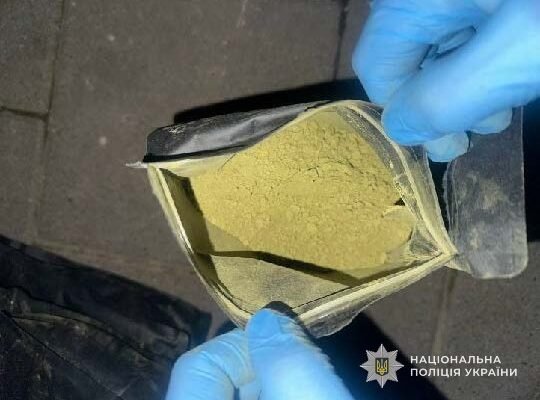 У Львові затримали 18-річного студента за збут великих партій наркотиків