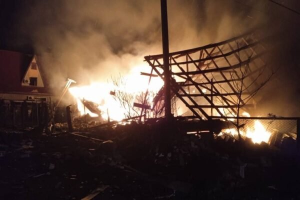 Росіяни вдарили по чотирьох районах Дніпропетровщини: В небі над областю збили 19 БпЛА