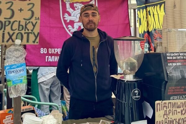 У Ветеранському ярмарку у Львові цьогоріч взяли участь 80 ветеранів-підприємців та їх рідних