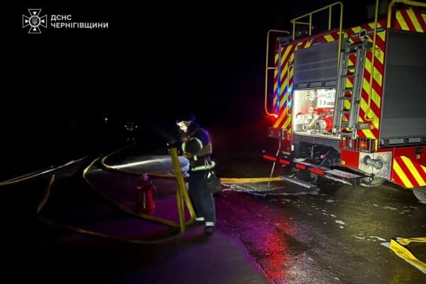 На Чернігівщині дрони атакували енергооб’єкт, ферму та підприємство