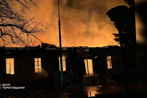 Росіяни вночі вдарили по Чернігівщині: Що відомо