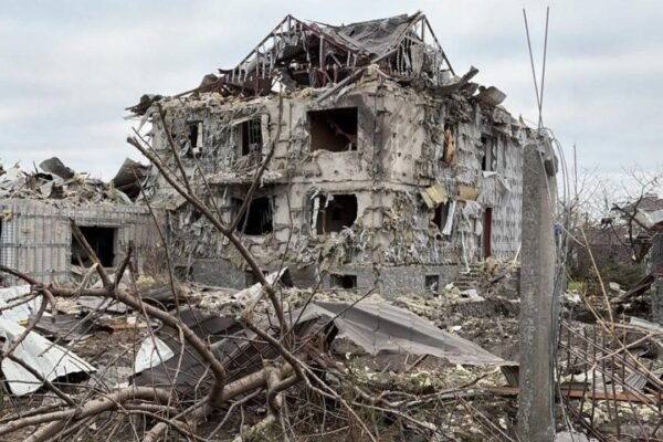 Ворог вночі і зранку атакував Дніпро та область. Є поранені, серед яких дитина