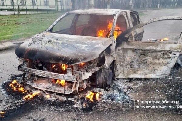 Ворожий дрон атакував цивільне авто на Запоріжжі