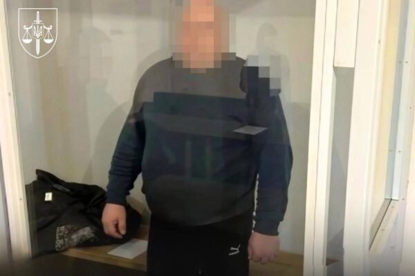 У військовій частині на Хмельниччині діяла злочинна організація: Її членам інкримінують побори, погрози вбивством та доведення до самогубства