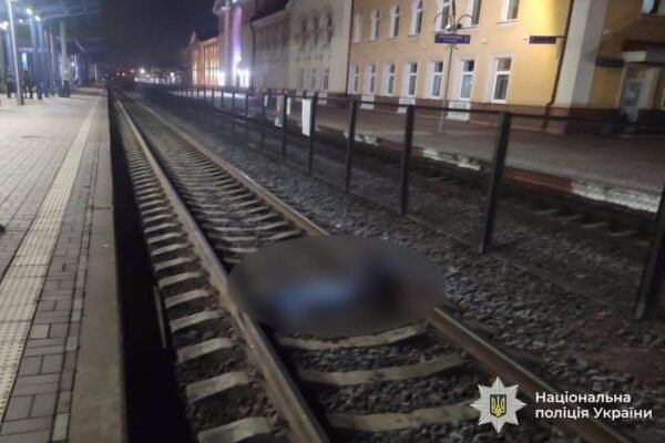 На залізничних коліях у Вінниці виявили труп 18-річної студентки з Хмельницького