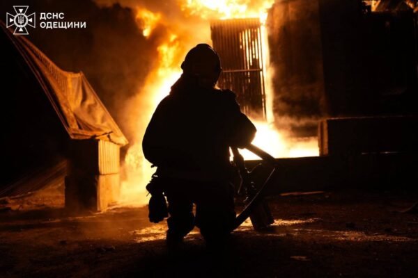 В Одесі росіяни серйозно пошкодили ще два енергооб’єкти. Для відновлення потрібен час