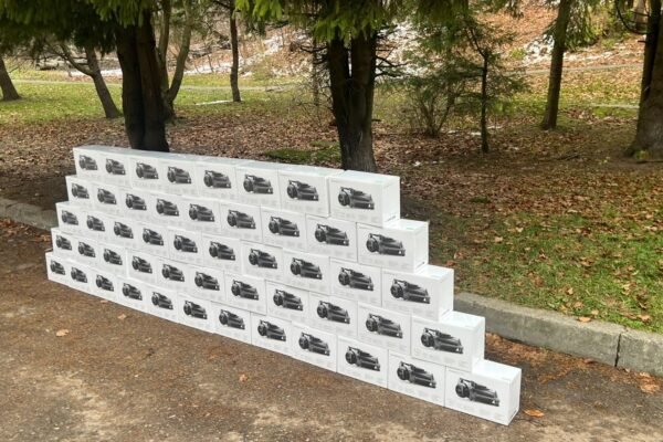 Львівські прикордонники отримали від благодійників 50 безпілотників