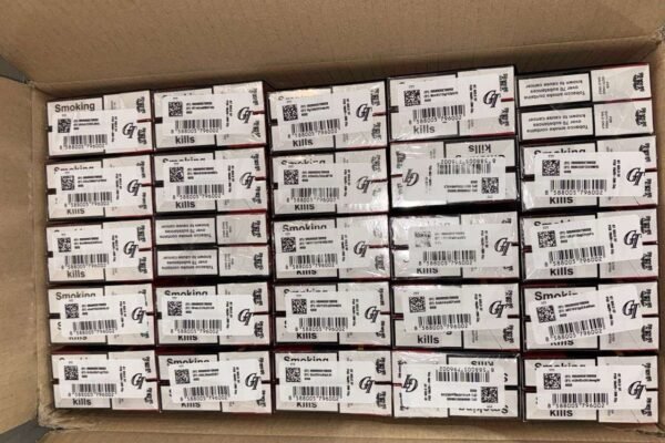 Благодійний фонд зі Львова намагався ввезти в Україну 720 тисяч сигарет під виглядом гуманітарної допомоги для військових