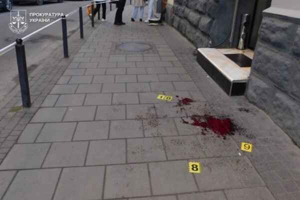 У Львові затримали 26-річного харків’янина, який напав з ножем на перехожого