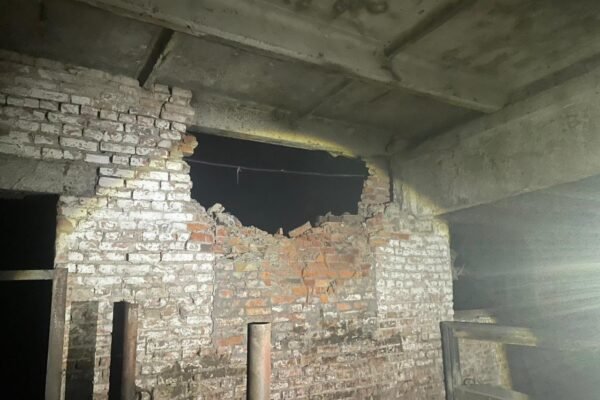 У ніч на 16 грудня росіяни атакували Чернігівщину: Поцілили у корівник, загинула худоба