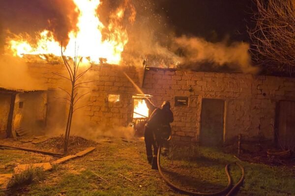 Росіяни атакували Кривий Ріг п’ятьма “шахедами”. Цілили у житлову забудову